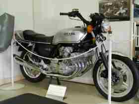 Honda CBX1000 (800x600 95kb)